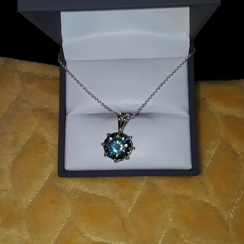 5 carat real blue diamond mounted in 925 silver. - Picture 4 of 4